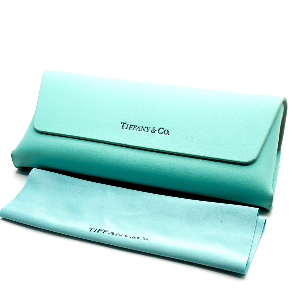 New Women’s Tiffany&Co Eyeglasses - Picture 3 of 5